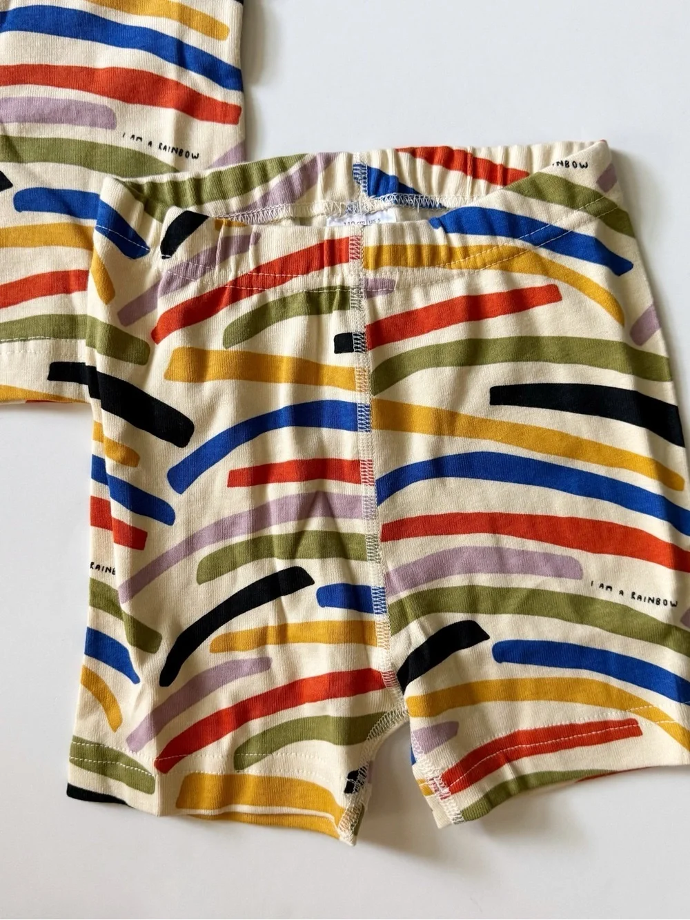 Hanna Andersson Kids Short John Rainbow Pajama Set 4T 5T 6-7 years